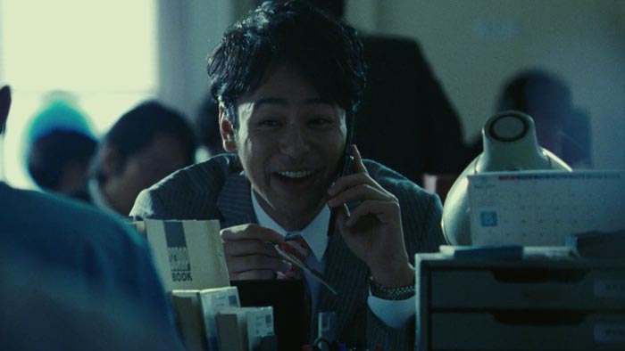 映画「渇き。」より 妻夫木聡が演じる浅井刑事