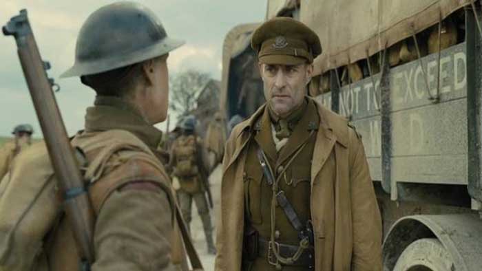映画『1917 命をかけた伝令』より スミス大尉を演じる、マークス・トロング